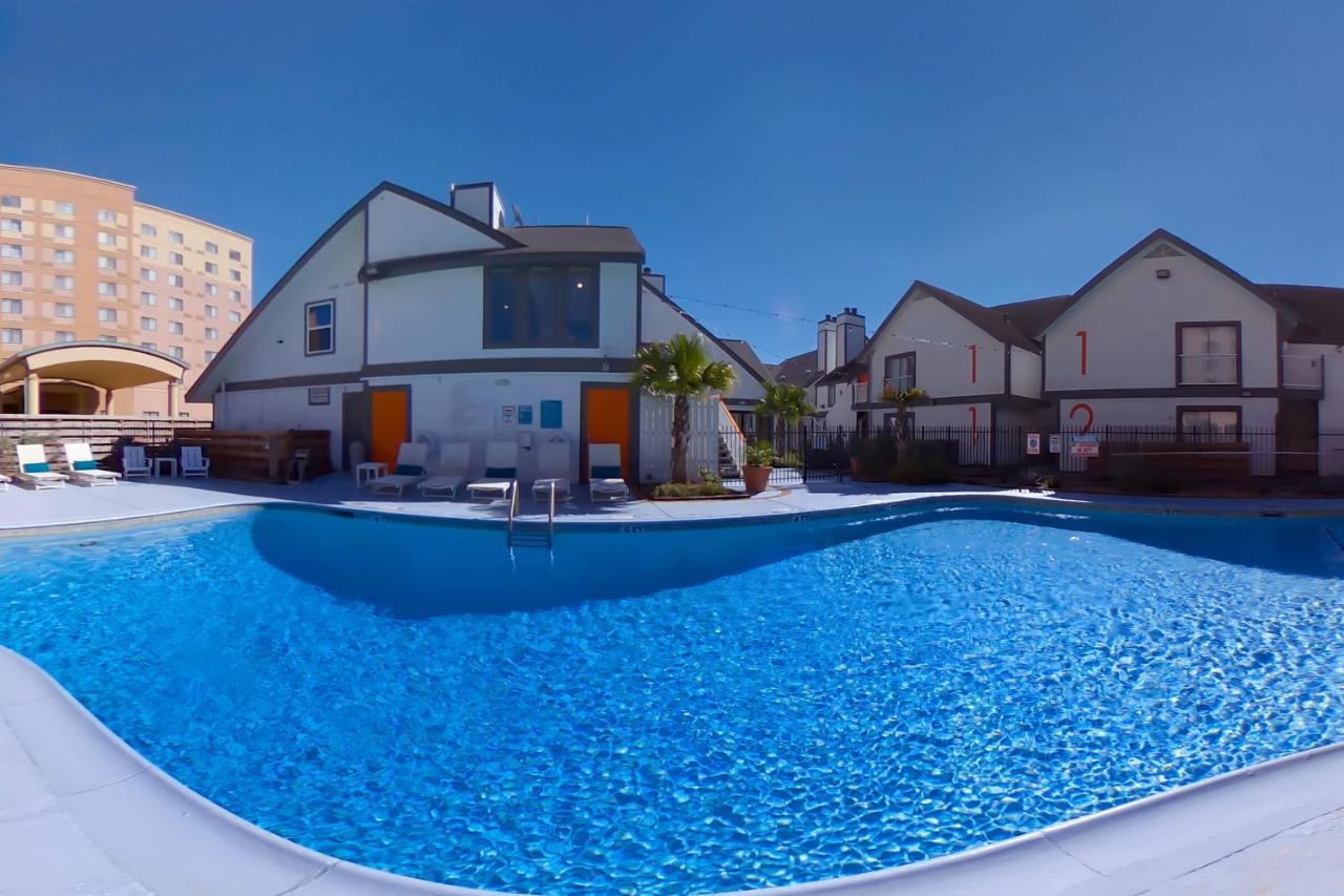 Houston Medical Center 2Br Loft With Pool Near Nrg Stadiumアパートメント エクステリア 写真